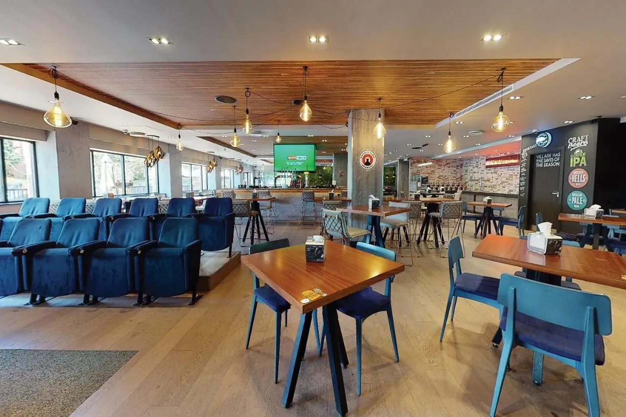 Village Hotel Leeds North 3*, Leeds (West Yorkshire)