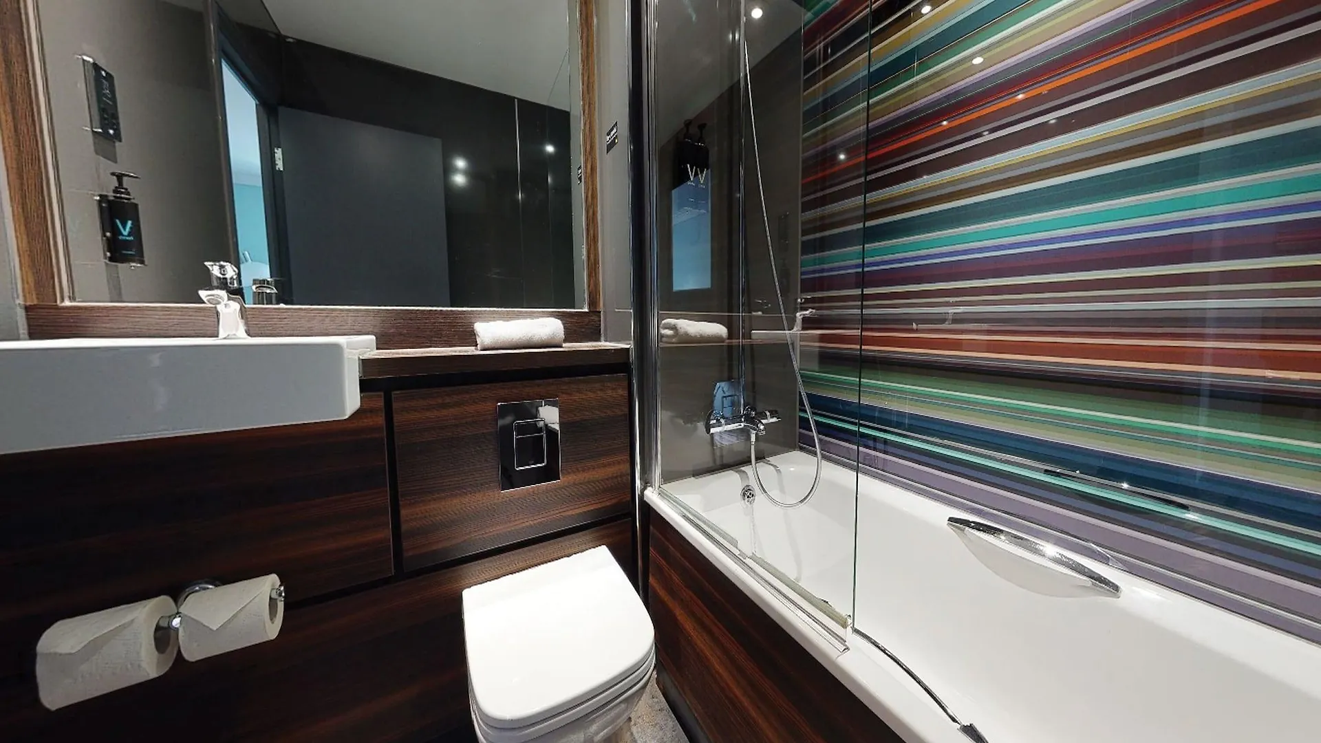 Village Hotel Leeds North