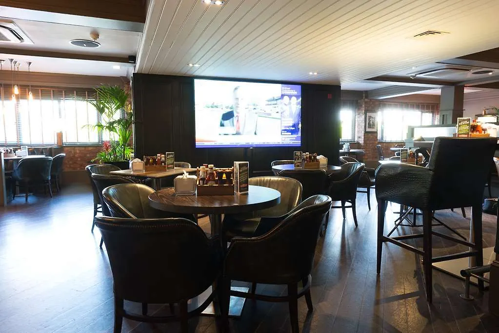 Village Hotel Leeds North 3*, Leeds (West Yorkshire)
