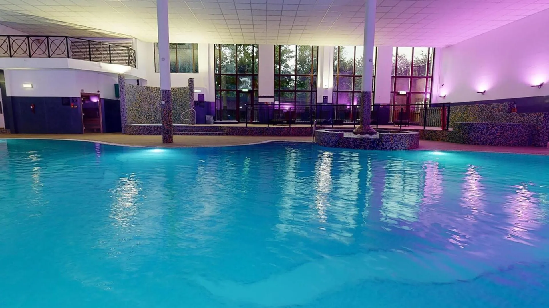 Village Hotel Leeds North 3*, Leeds (West Yorkshire) Regno Unito