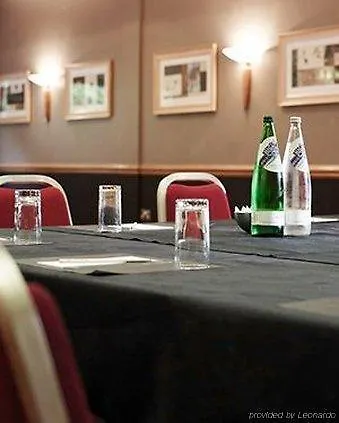 ***  Village Hotel Leeds North Storbritannien